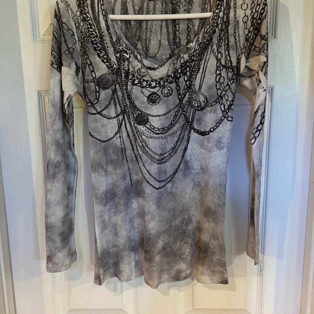Chic Black and Gray Women's Top